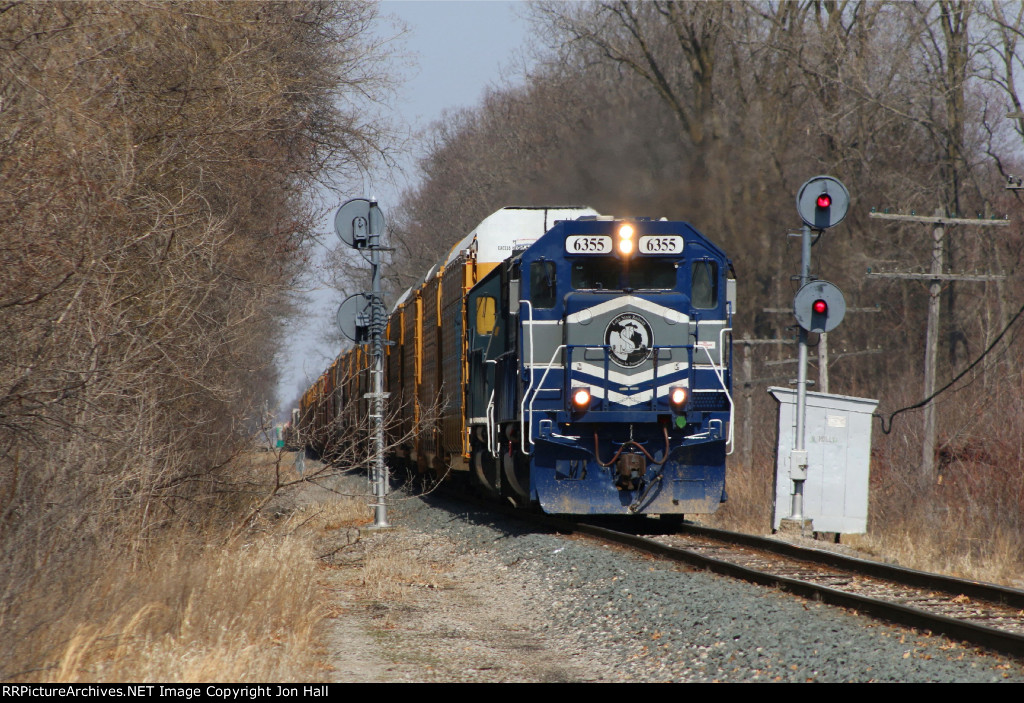 Z127 splits the North Holly signals as it heads south to Wixom